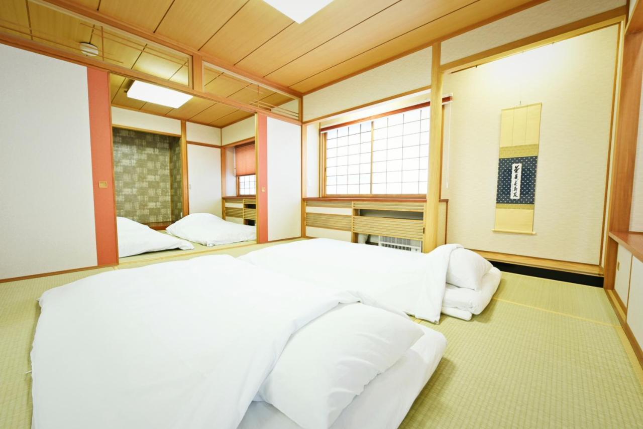 Hostel PLEASURE MARUYAMA Sapporo Buitenkant foto